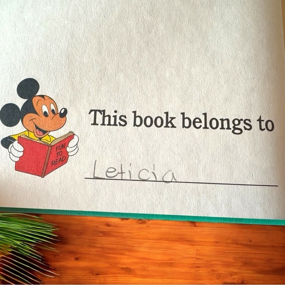 VINTAGE Walt Disney Fun-To-Read Library - 4-Book Lot - 1980s Bantam Books - Picture 14 of 16